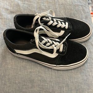 black and white vans